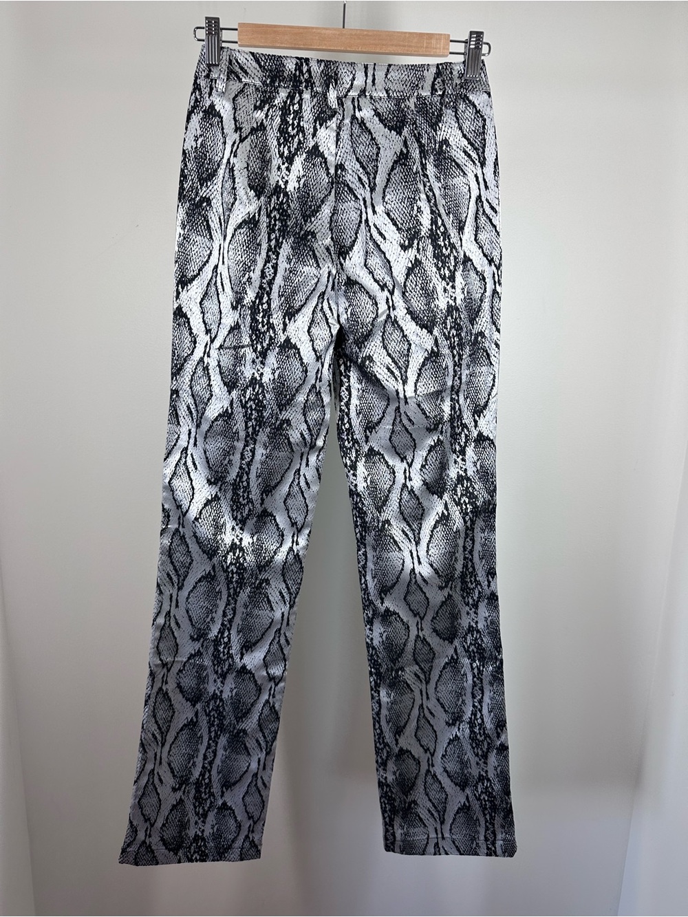 I.AM.GIA Slater Pant in Metallic Silver - Picture 9 of 12